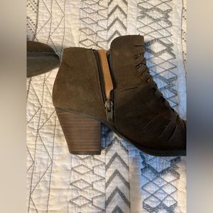 super cute brown booties